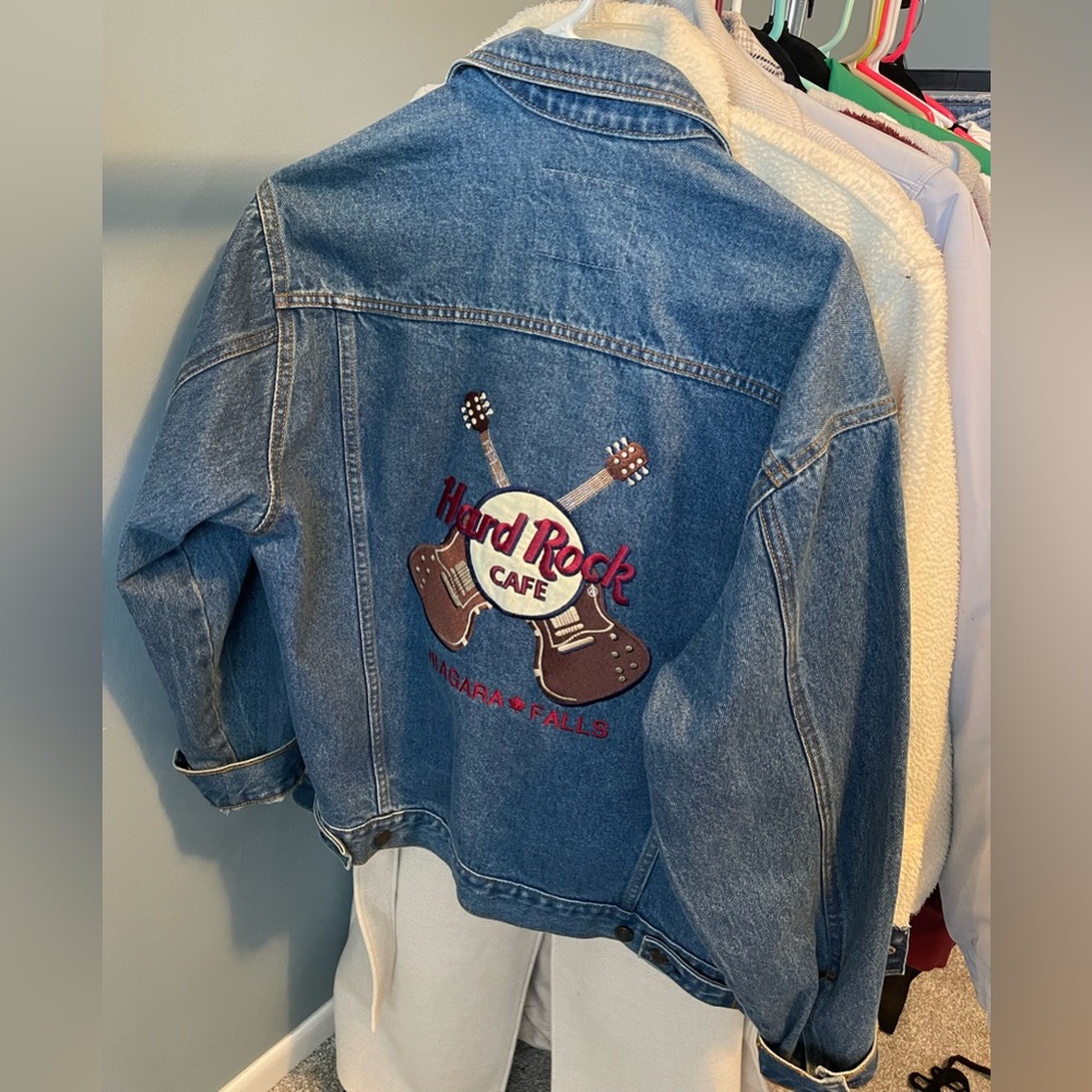 Vintage 90’s Hard Rock Cafe Denim Jacket